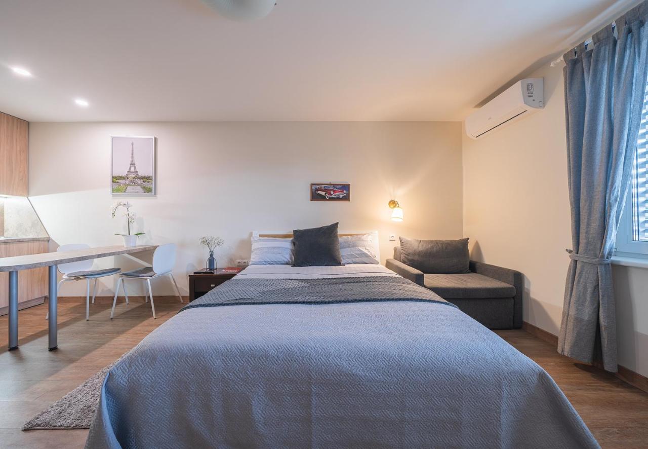 Gyneju Self Check-In Apartments VNO Eksteriør bilde