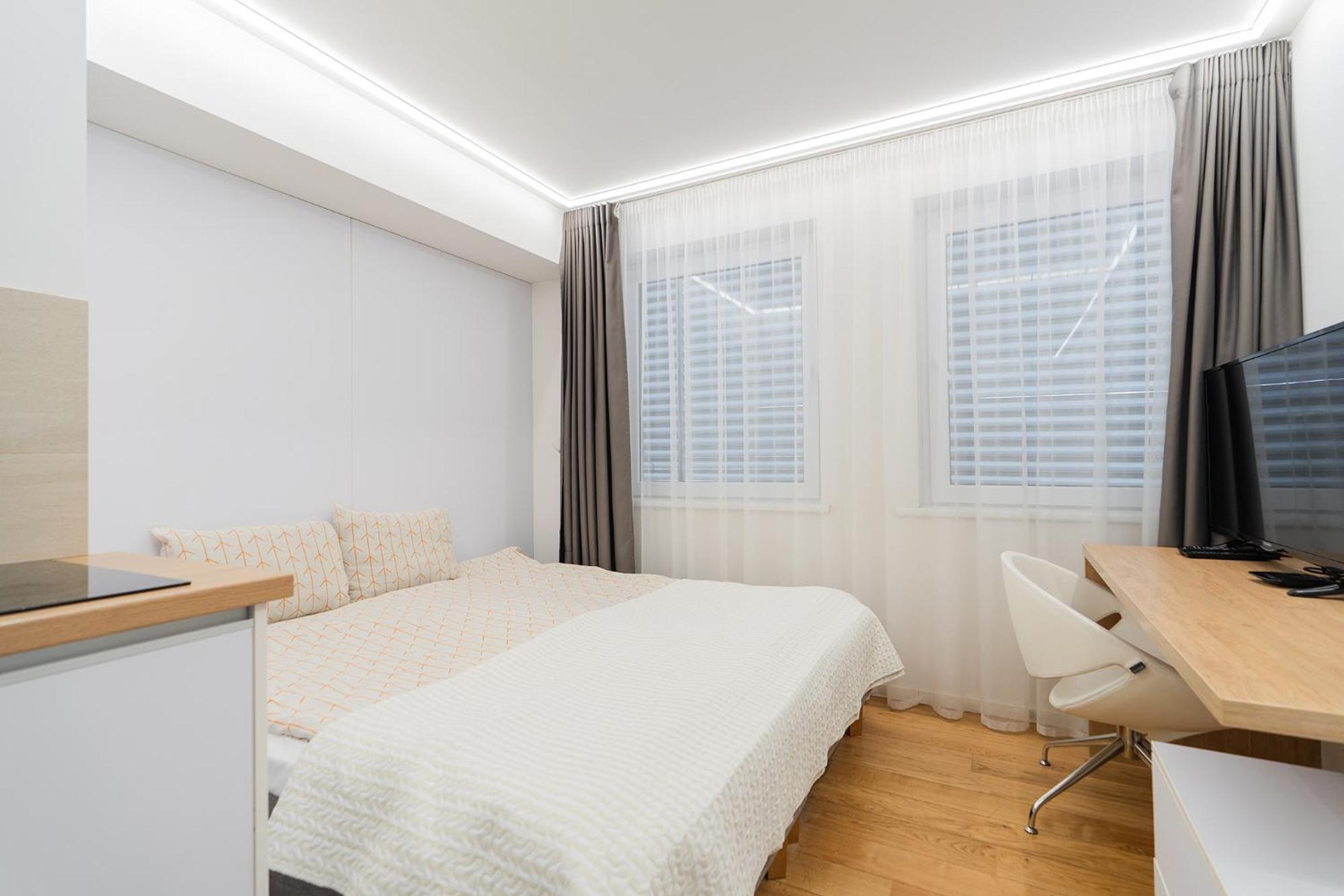 Gyneju Self Check-In Apartments VNO Eksteriør bilde